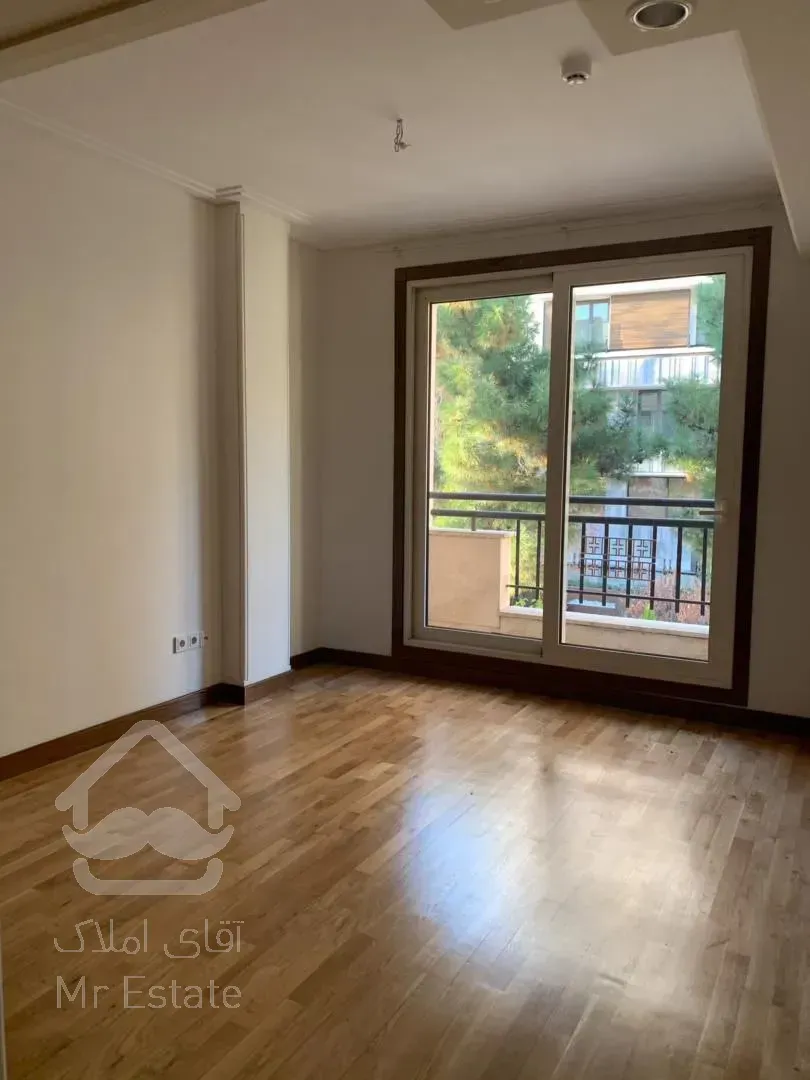 رهن آپارتمان ۲۲۰ متری در ولنجک