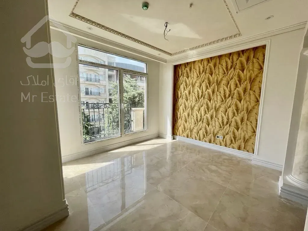 فروش آپارتمان ۱۷۰ متری در زعفرانیه