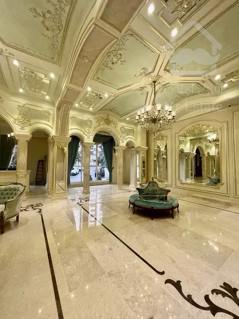 فروش آپارتمان ۱۷۰ متری در زعفرانیه