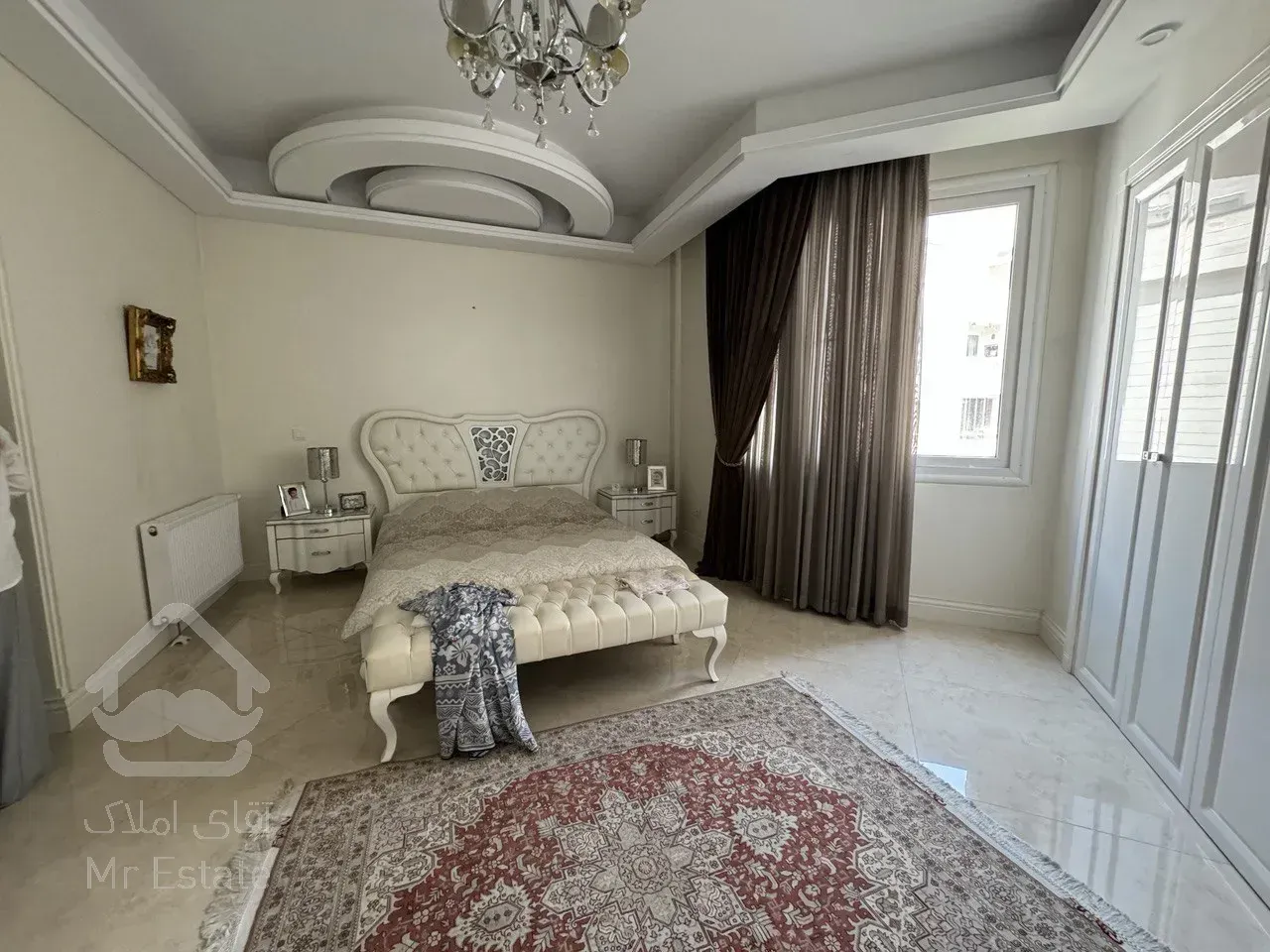 فروش آپارتمان 205 متری در زعفرانیه