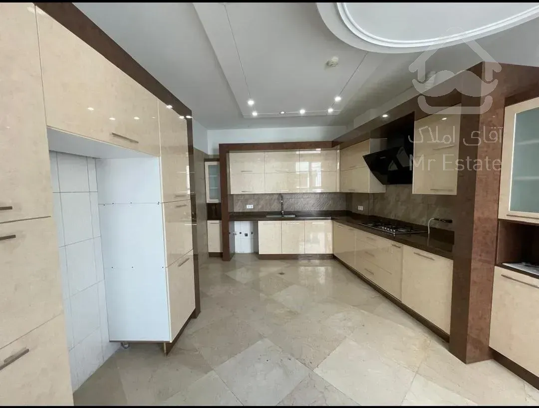 اجاره آپارتمان ۲۶۰ متری در زعفرانیه