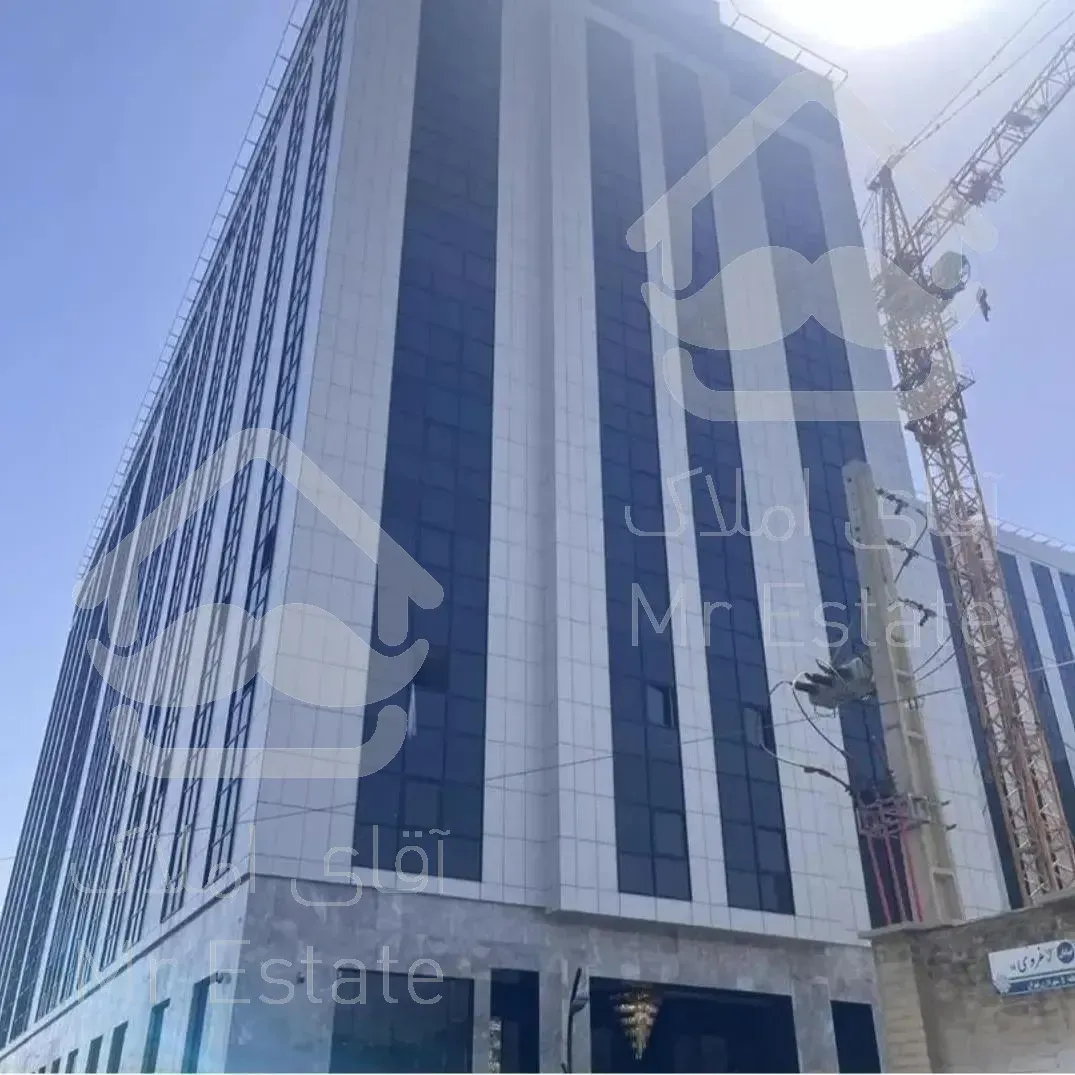 ۲۰۰ متر برج باغ اداری در پونک/ ویودار