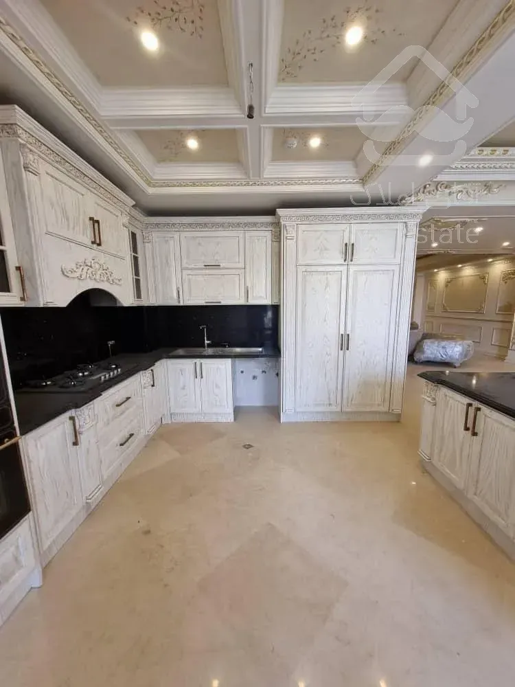 اجاره‌ آپارتمان ۱۷۰ متری در زعفرانیه