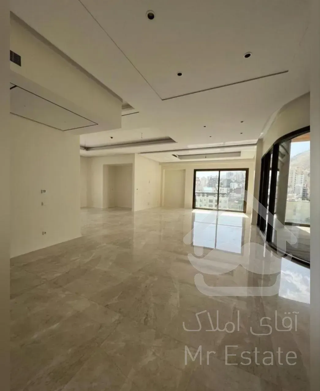 فروش آپارتمان 225 متری در زعفرانیه