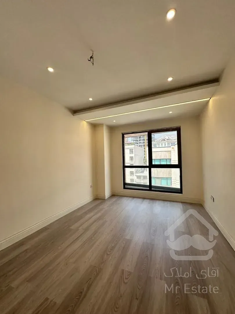 فروش آپارتمان ۲۳۵ متری در زعفرانیه