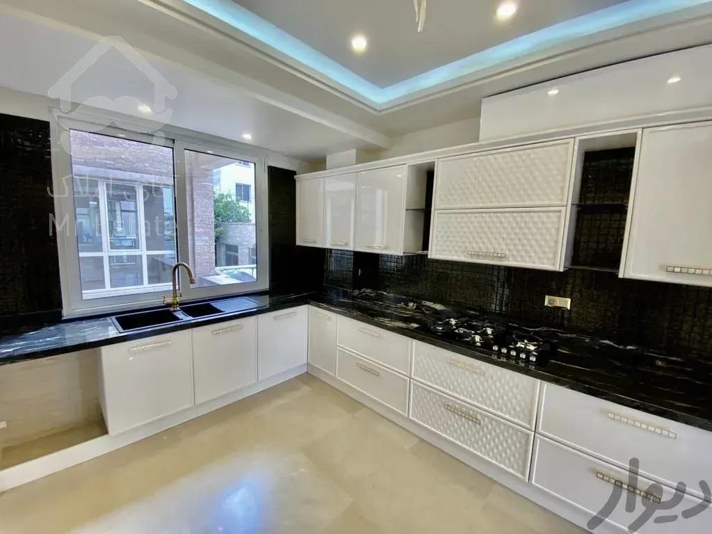 فروش آپارتمان 173 متری در زعفرانیه