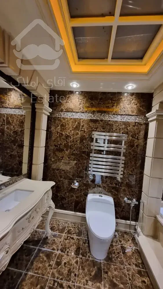 فروش آپارتمان 275 متری در زعفرانیه