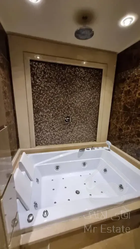 فروش آپارتمان 275 متری در زعفرانیه