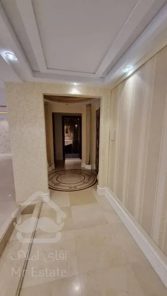 فروش آپارتمان 275 متری در زعفرانیه