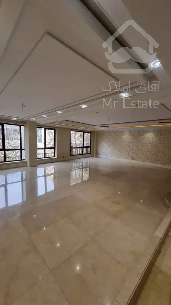 فروش آپارتمان 275 متری در زعفرانیه