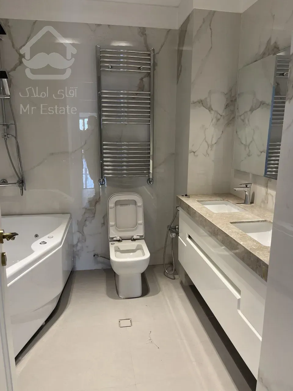 فروش برج باغ ۲۲۰ متری در ولنجک