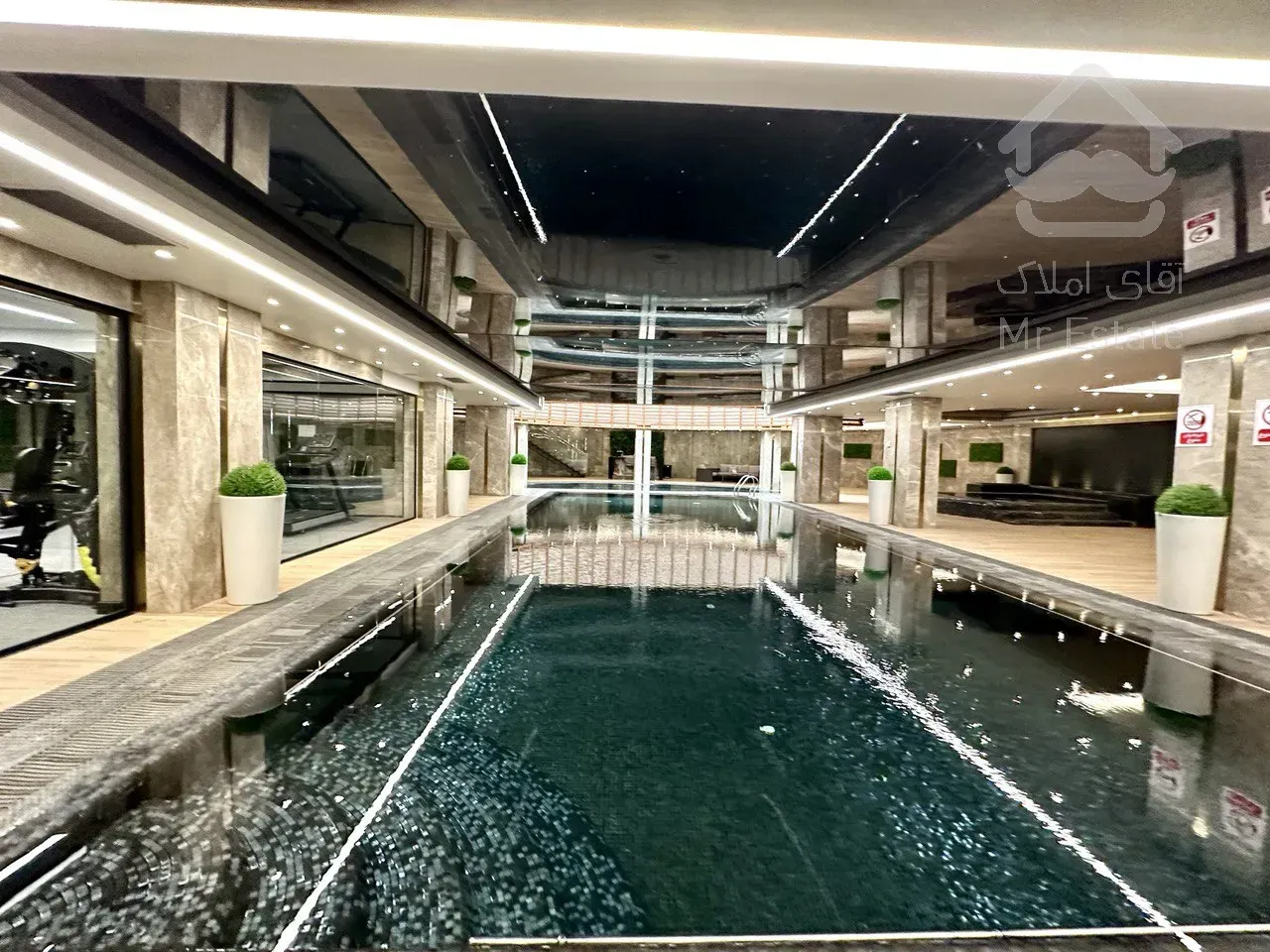 فروش برج باغ ۲۴۲ متری در ولنجک