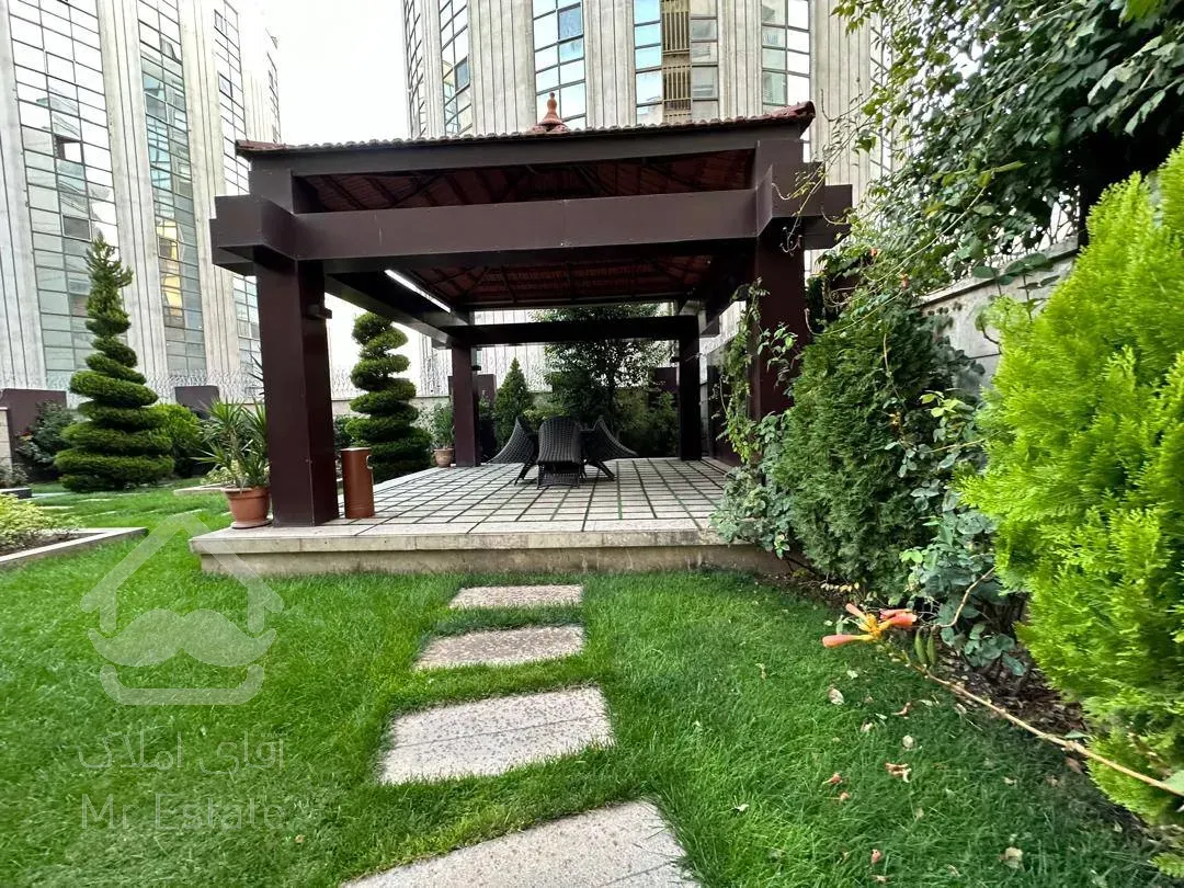 فروش آپارتمان ۱۸۲ متری در زعفرانیه