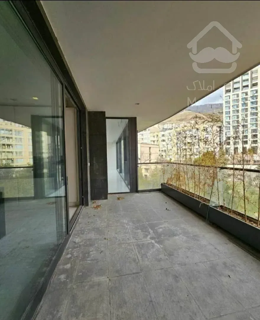 رهن آپارتمان ۴۲۰ متری در زعفرانیه