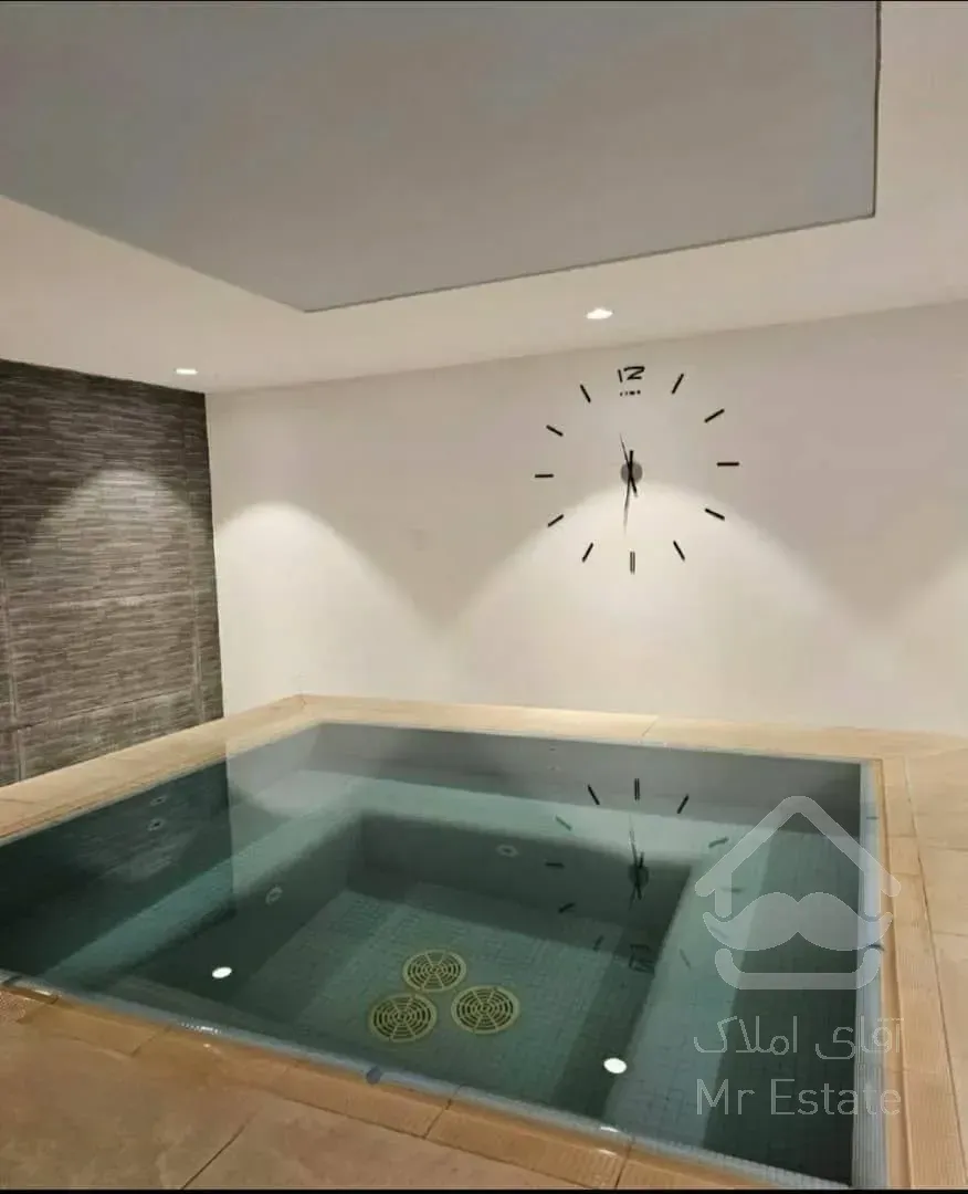 رهن آپارتمان ۴۲۰ متری در زعفرانیه