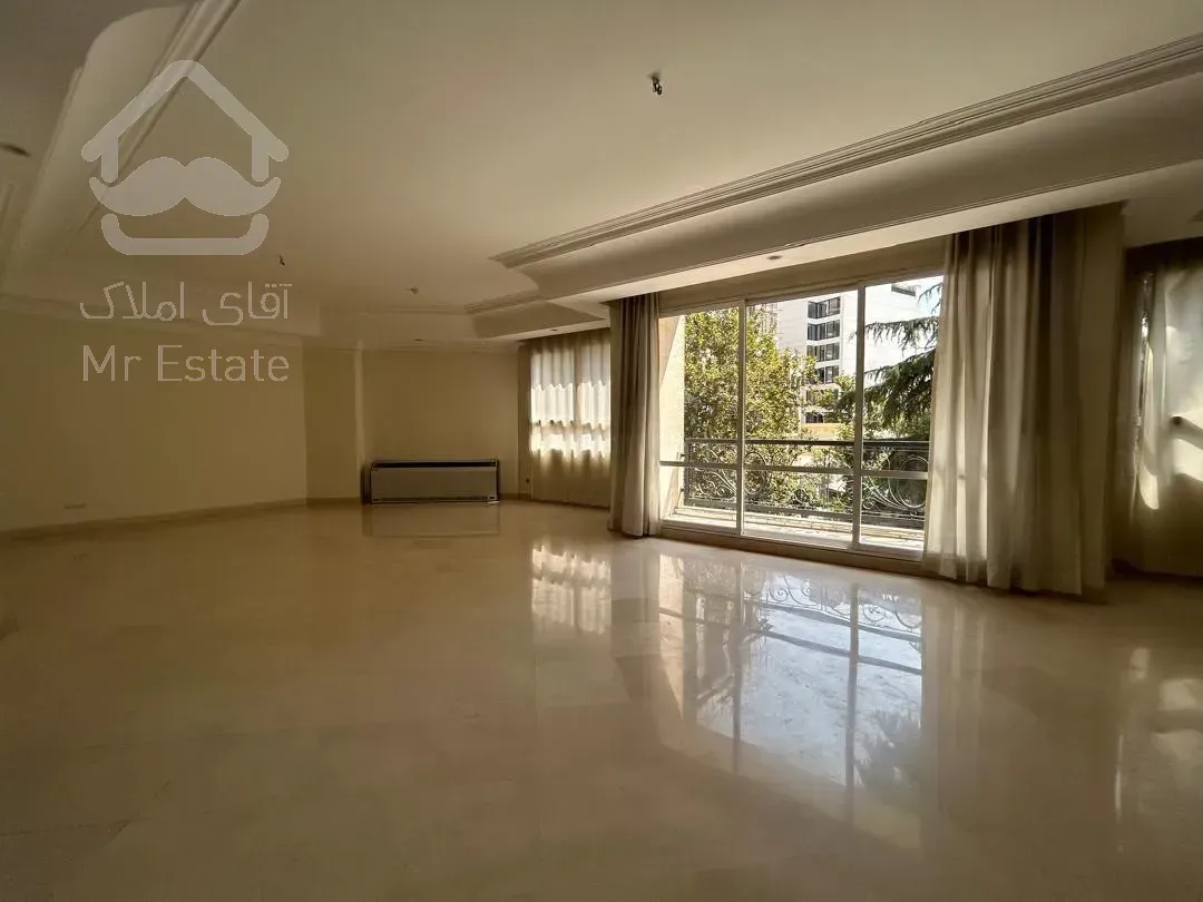 رهن آپارتمان ۳۲۵ متری در زعفرانیه