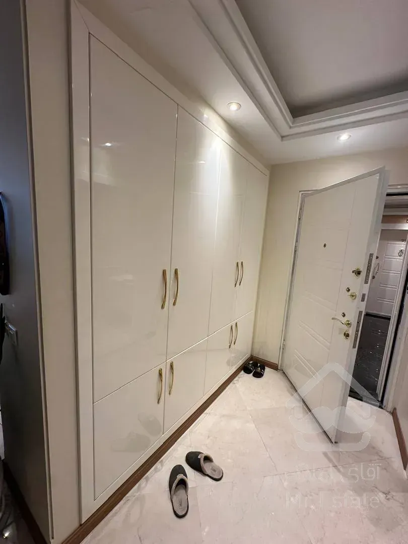 رهن آپارتمان ۲۰۰ متری در ولنجک