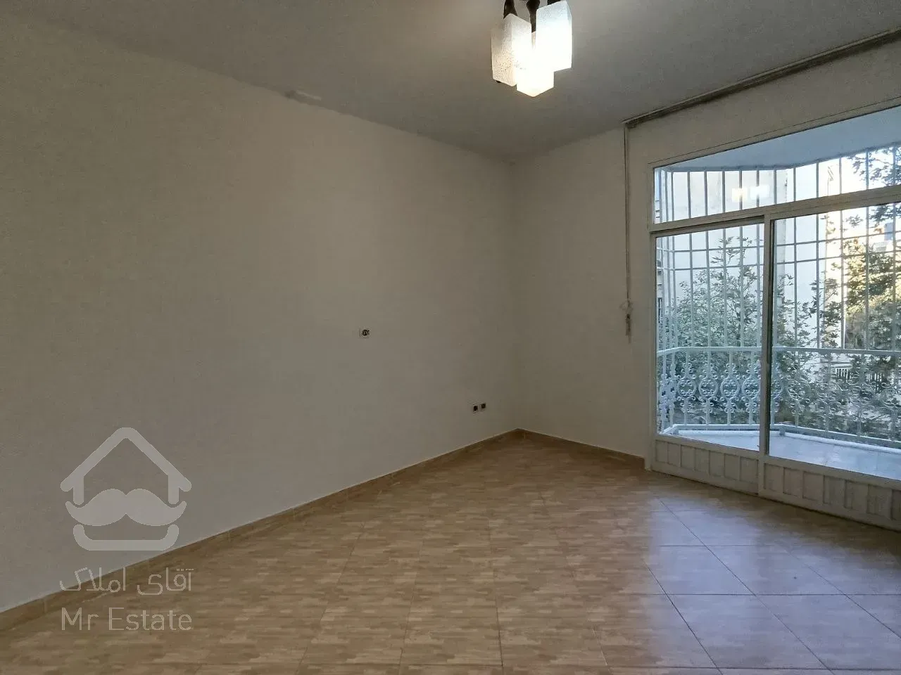 اجاره آپارتمان ۱۳۰ متری در محمودیه