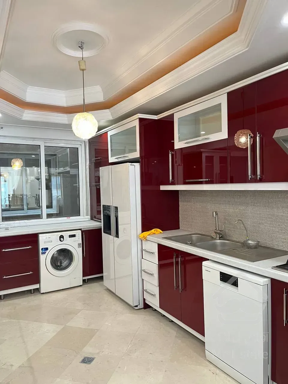 اجاره آپارتمان ۱۸۰ متری در زعفرانیه