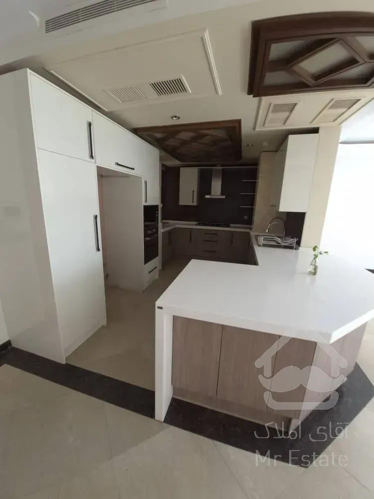 اجاره آپارتمان ۱۹۰ متری در زعفرانیه