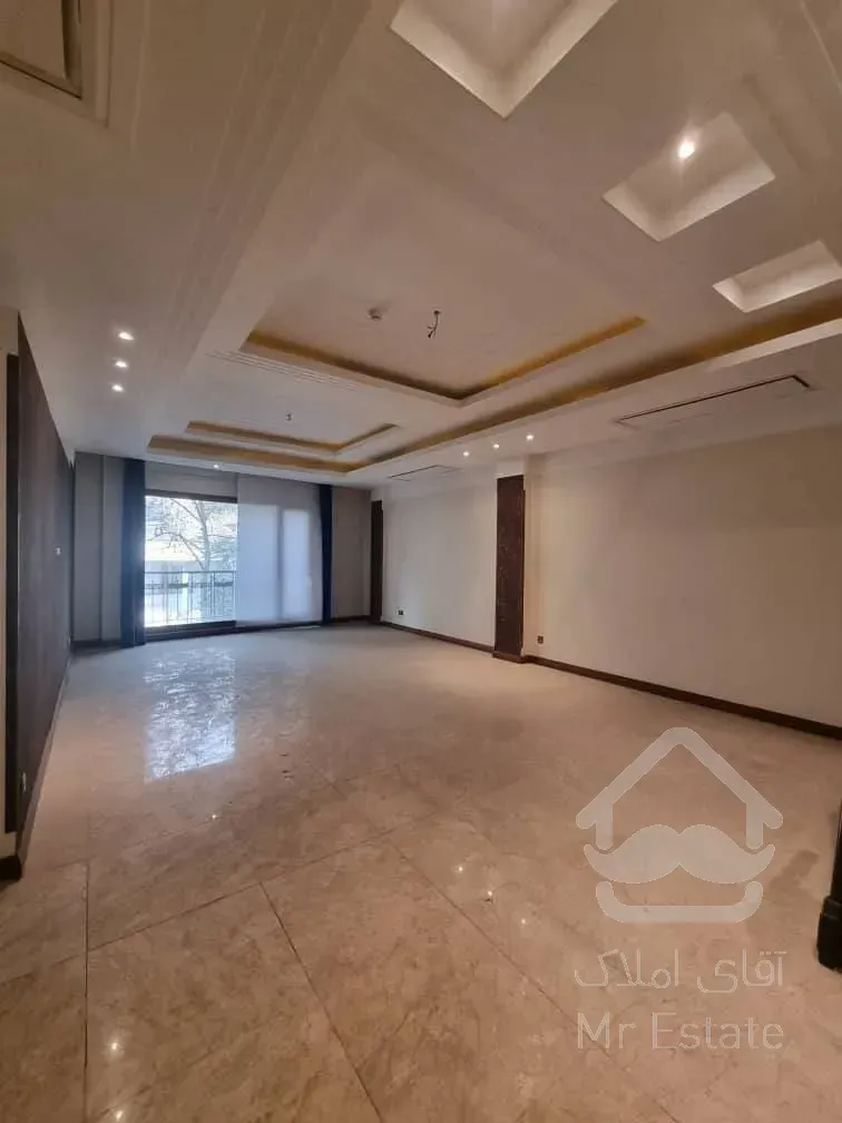 رهن آپارتمان ۲۲۵ متری در زعفرانیه