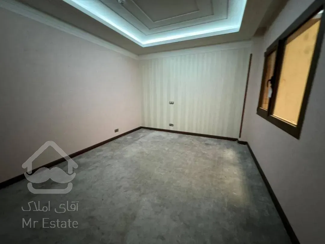 رهن آپارتمان ۲۲۵ متری در زعفرانیه