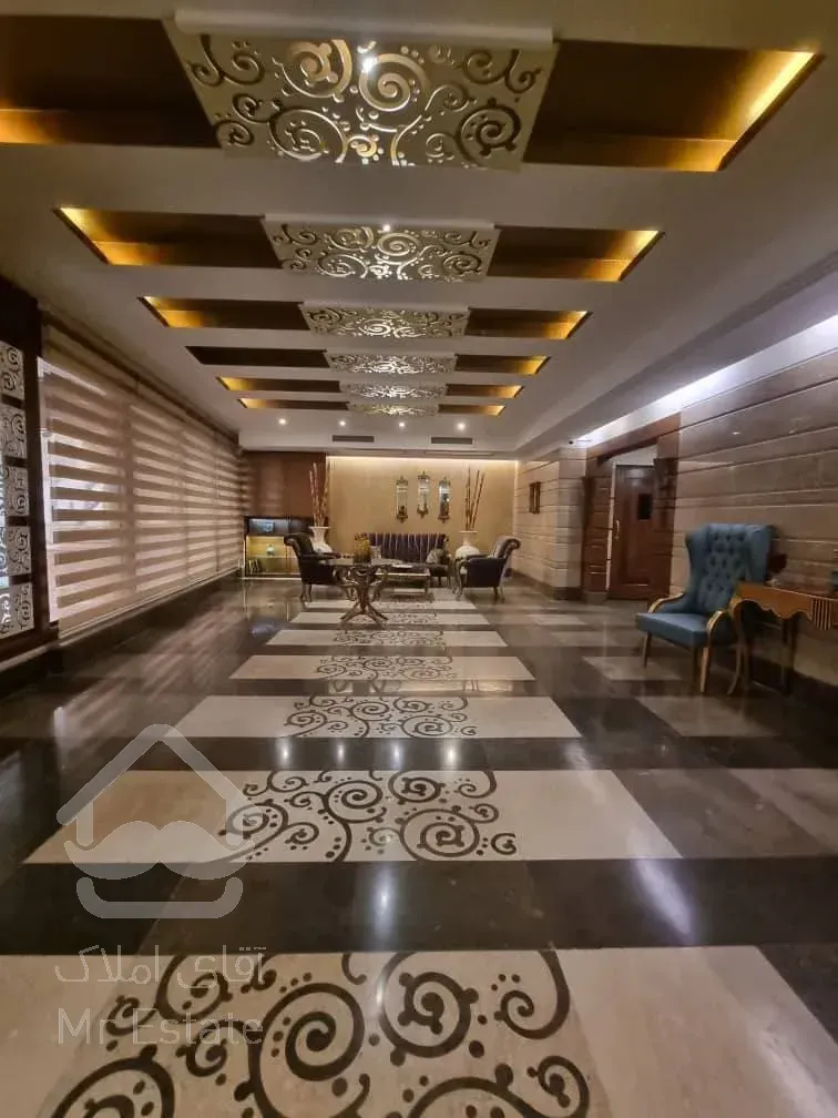 رهن آپارتمان ۲۲۵ متری در زعفرانیه