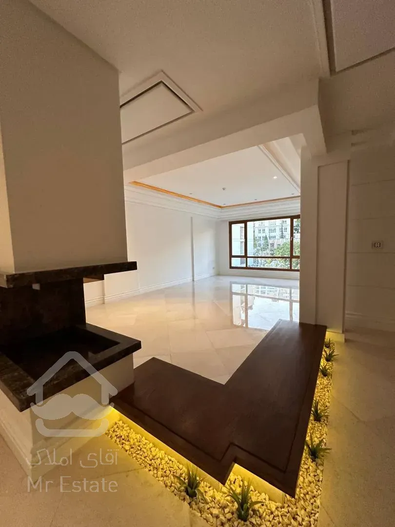 فروش آپارتمان ۲۰۰ متری در زعفرانیه