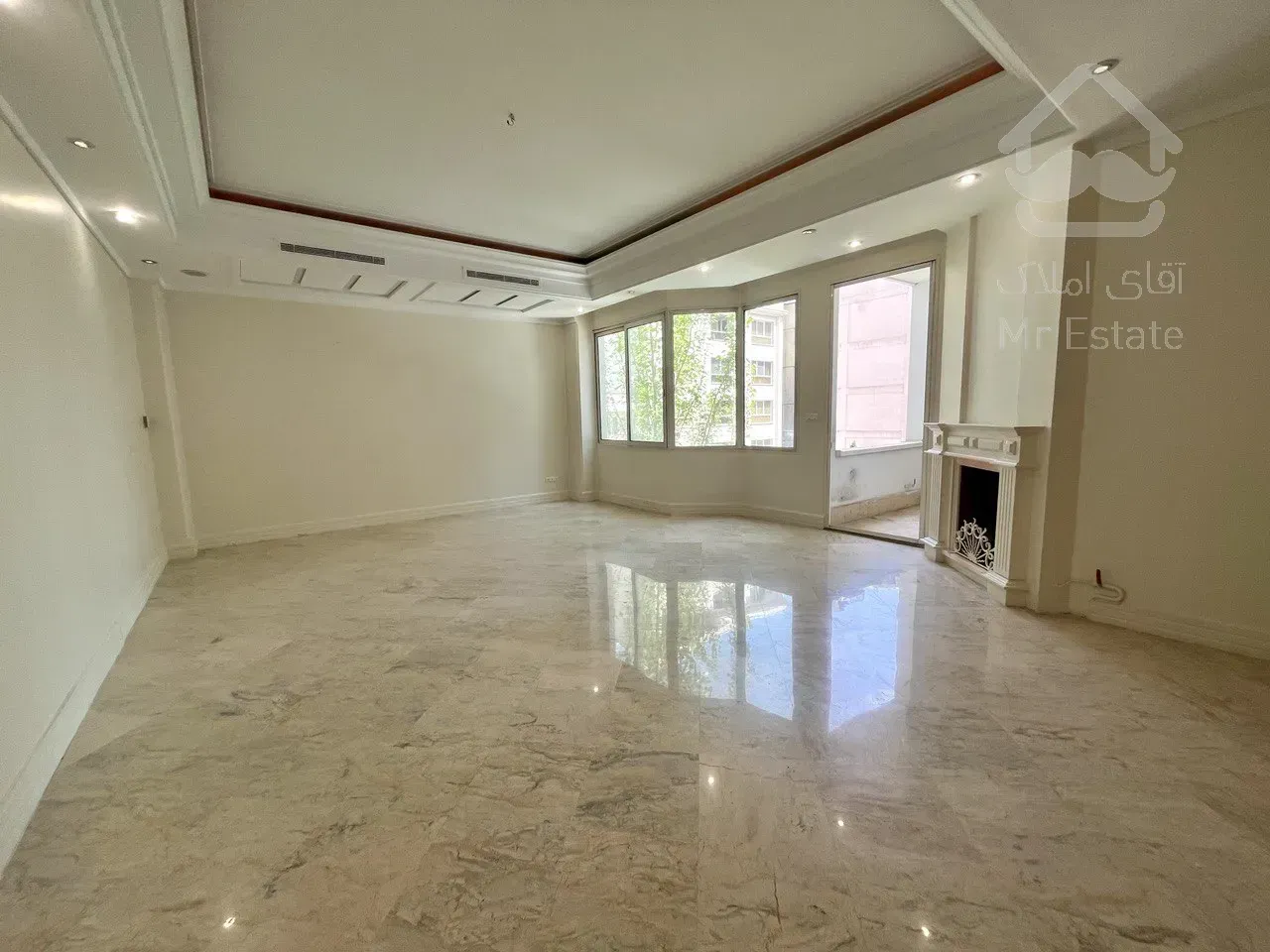 فروش آپارتمان ۱۵۴ متری در زعفرانیه