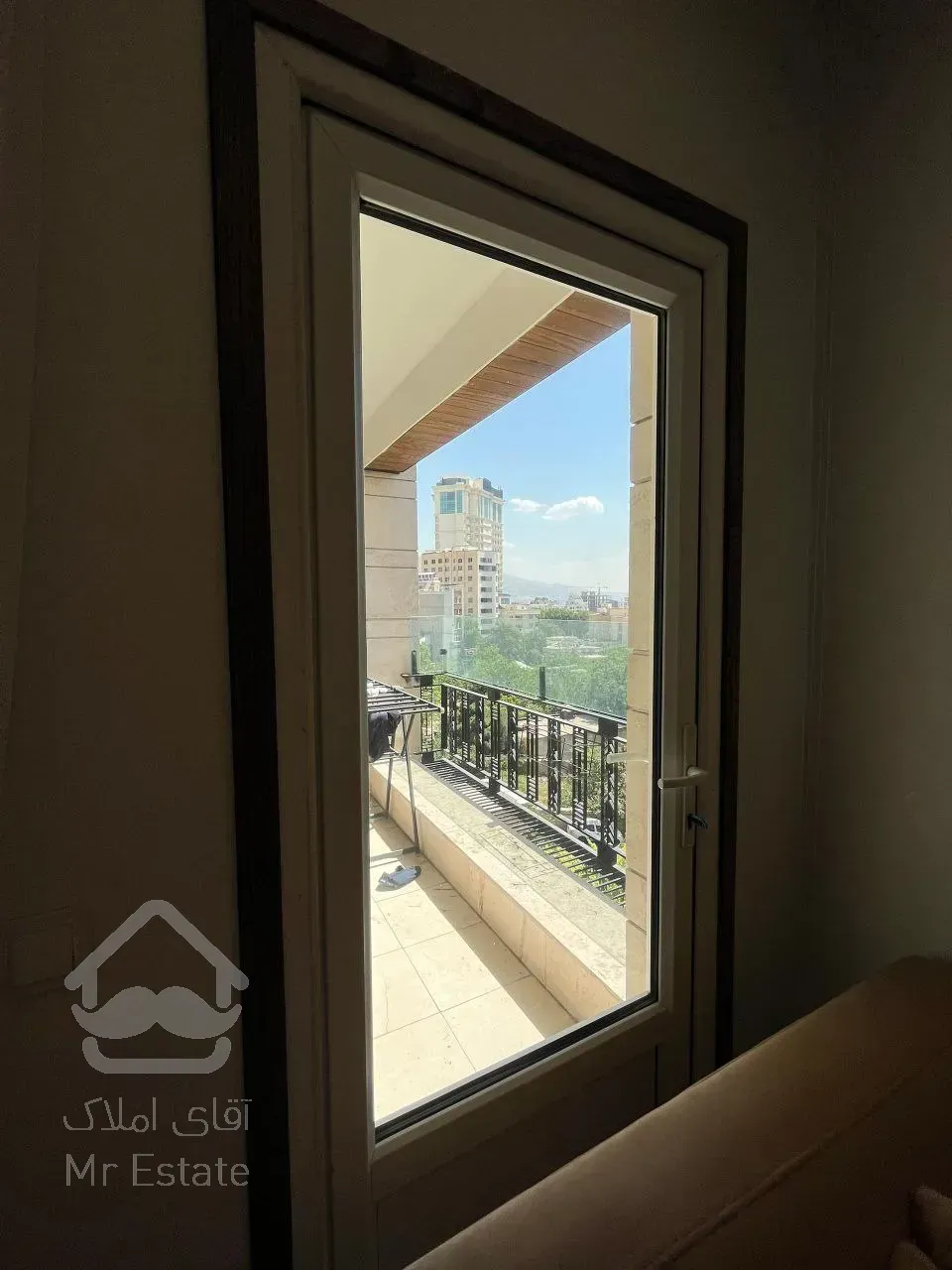 فروش آپارتمان ۱۸۹ متری در محمودیه