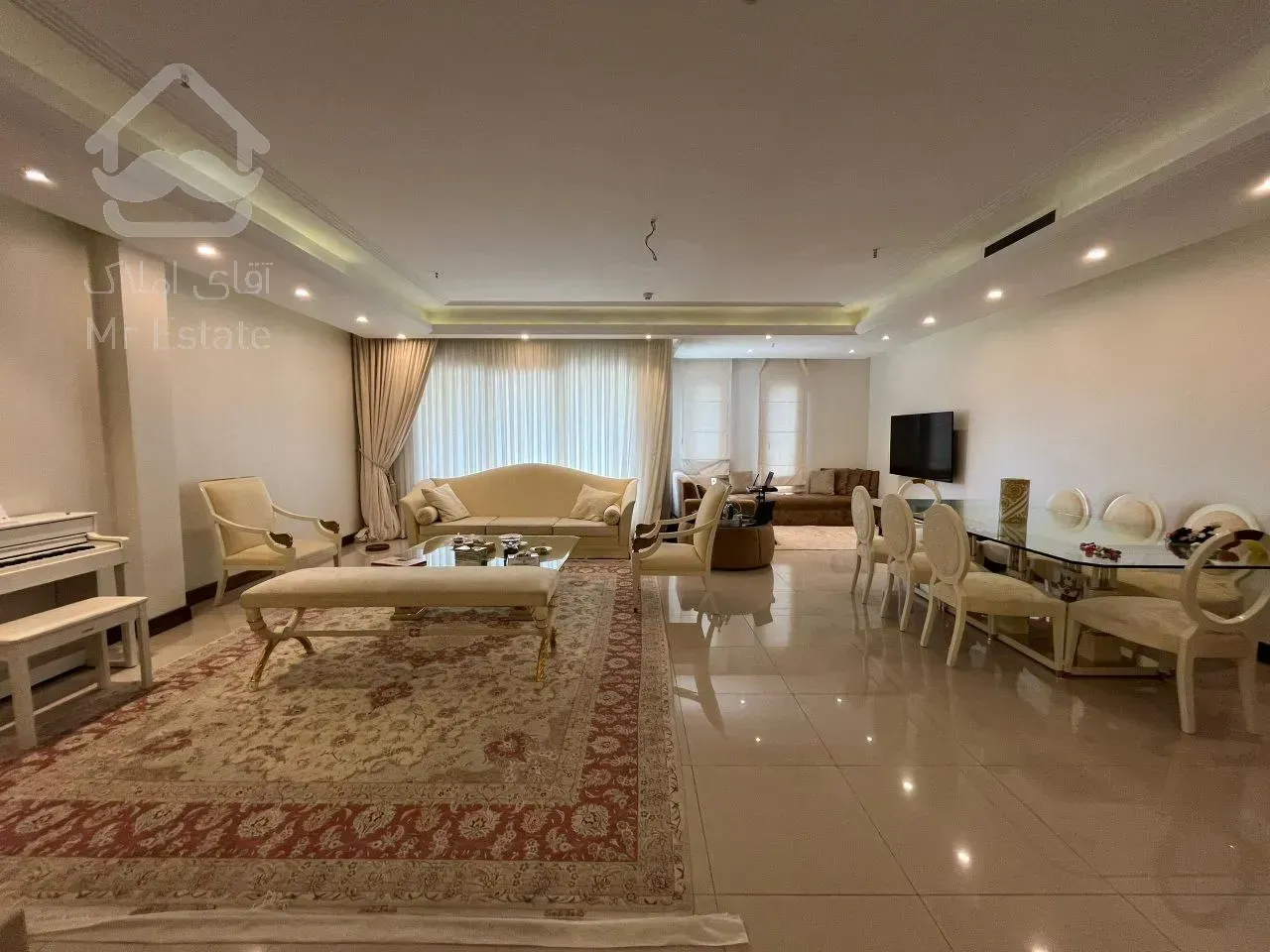 فروش آپارتمان ۱۸۹ متری در محمودیه