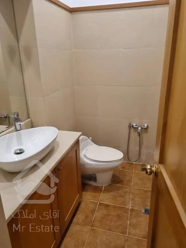 رهن آپارتمان ۱۸۰ متری در محمودیه