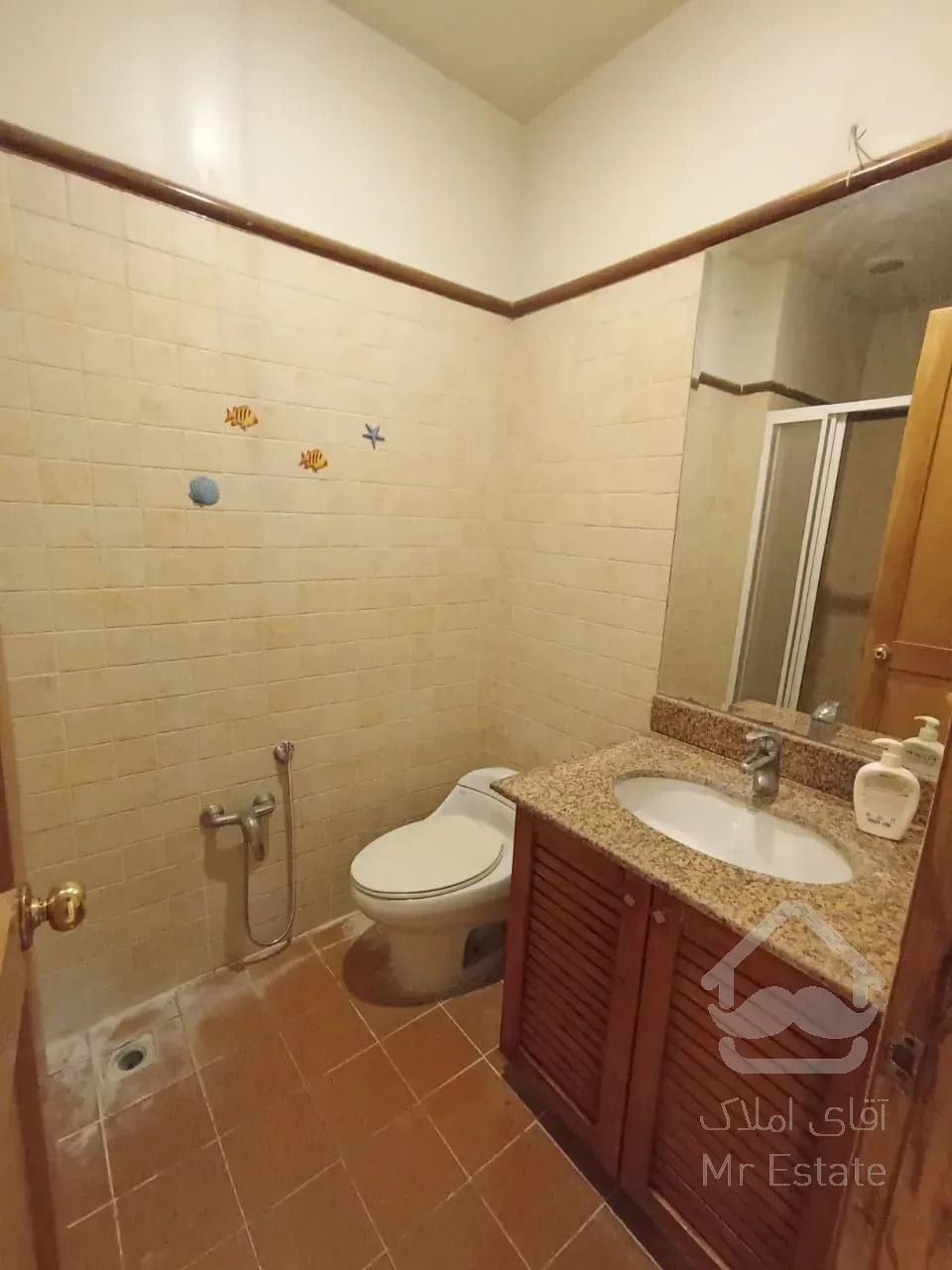 رهن آپارتمان ۱۸۰ متری در محمودیه