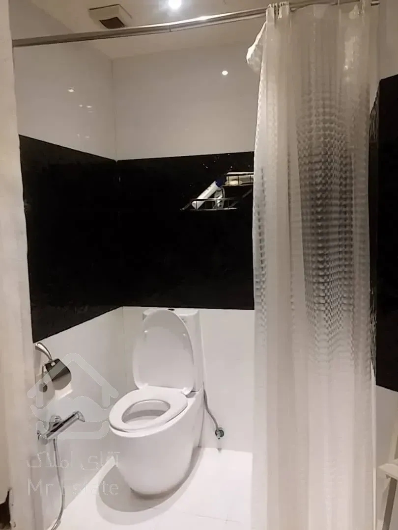 رهن آپارتمان ۲۱۰ متری در زعفرانیه