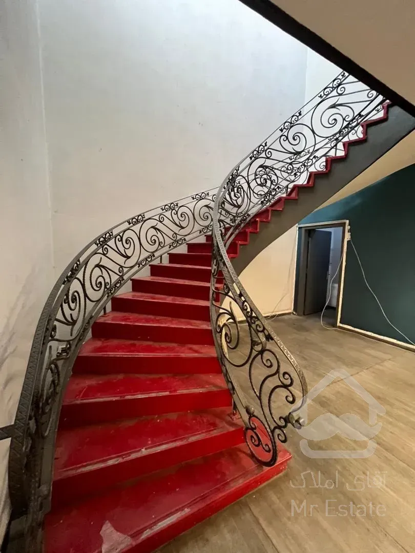 رهن ویلایی ۴۵۰ متری در زعفرانیه