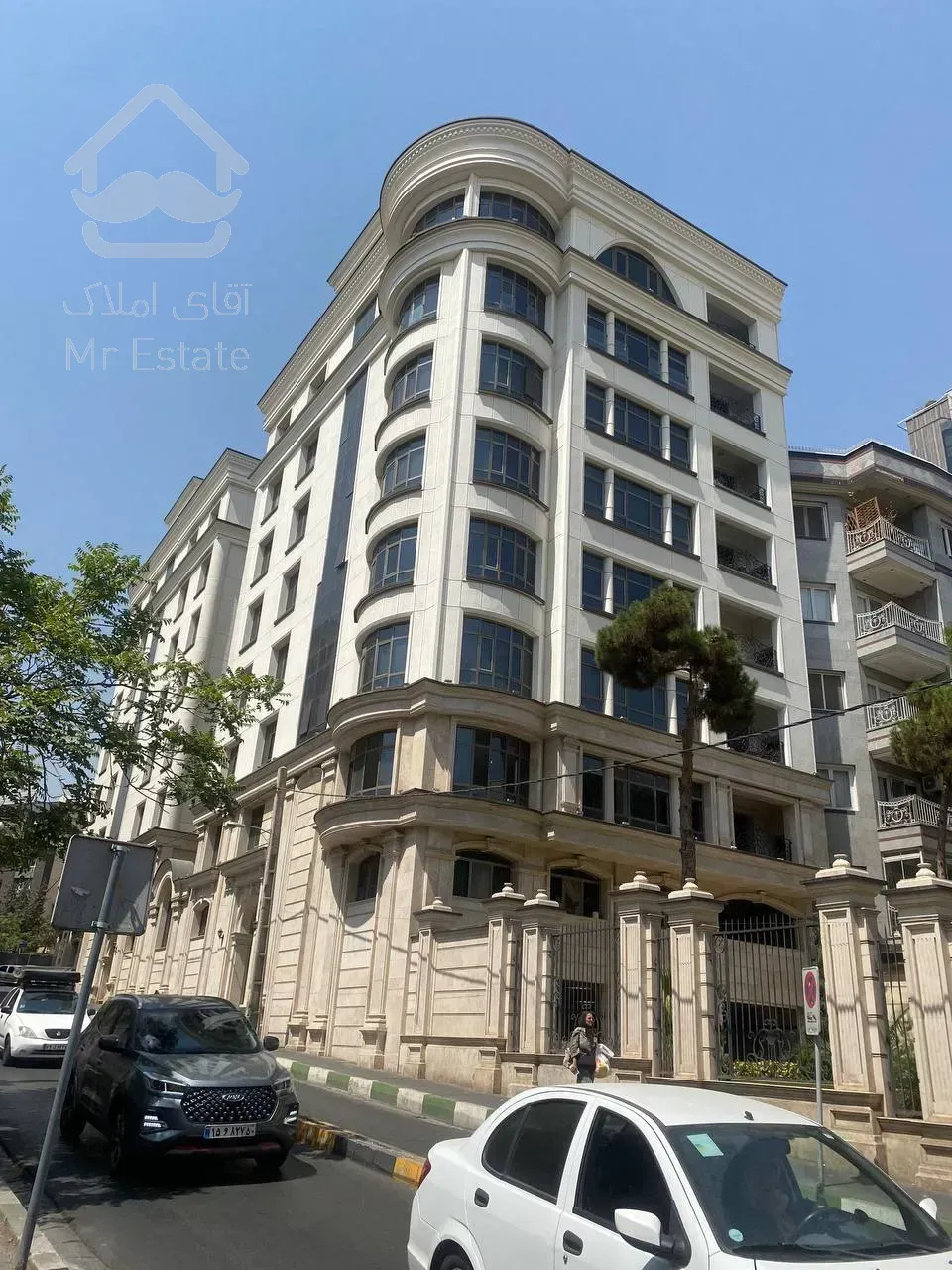 رهن آپارتمان ۲۷۰ متری در محمودیه