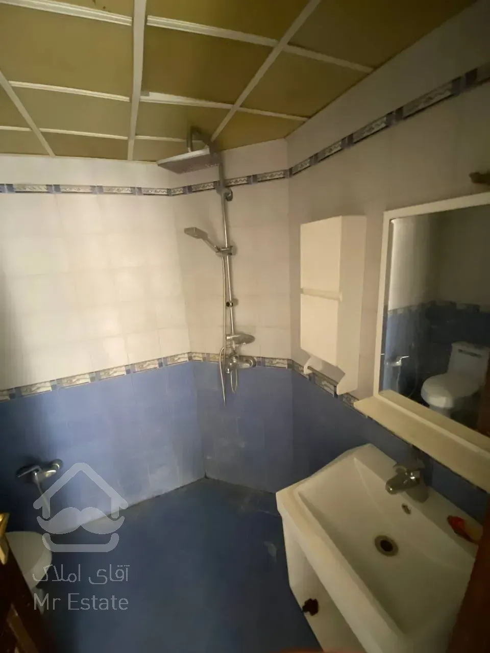 رهن آپارتمان ۲۷۰ متری در محمودیه