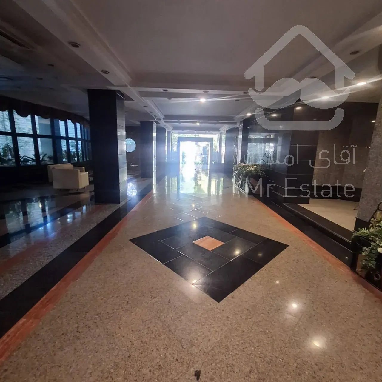 اجاره آپارتمان ۲۷۲ متری در زعفرانیه