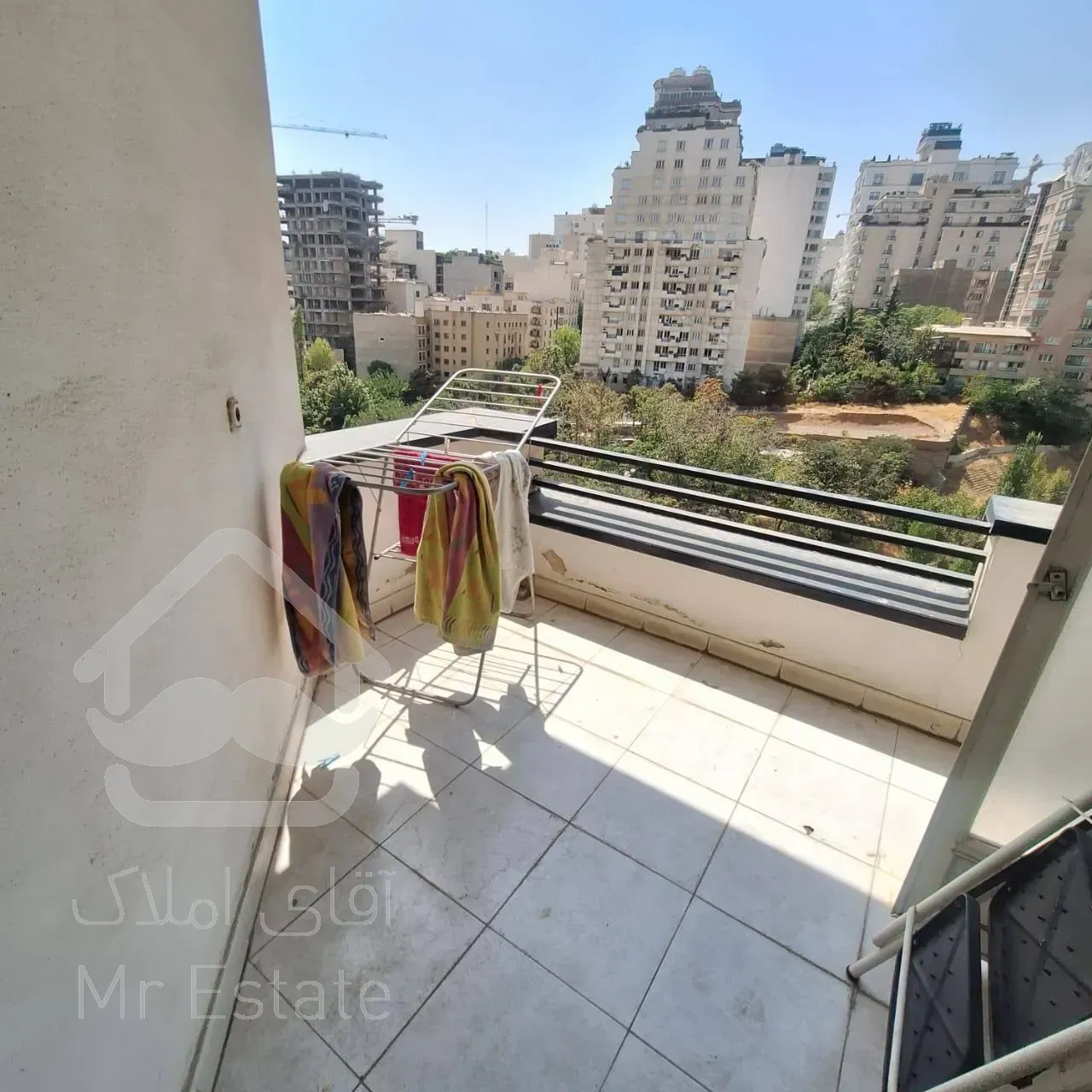 اجاره آپارتمان ۲۷۲ متری در زعفرانیه