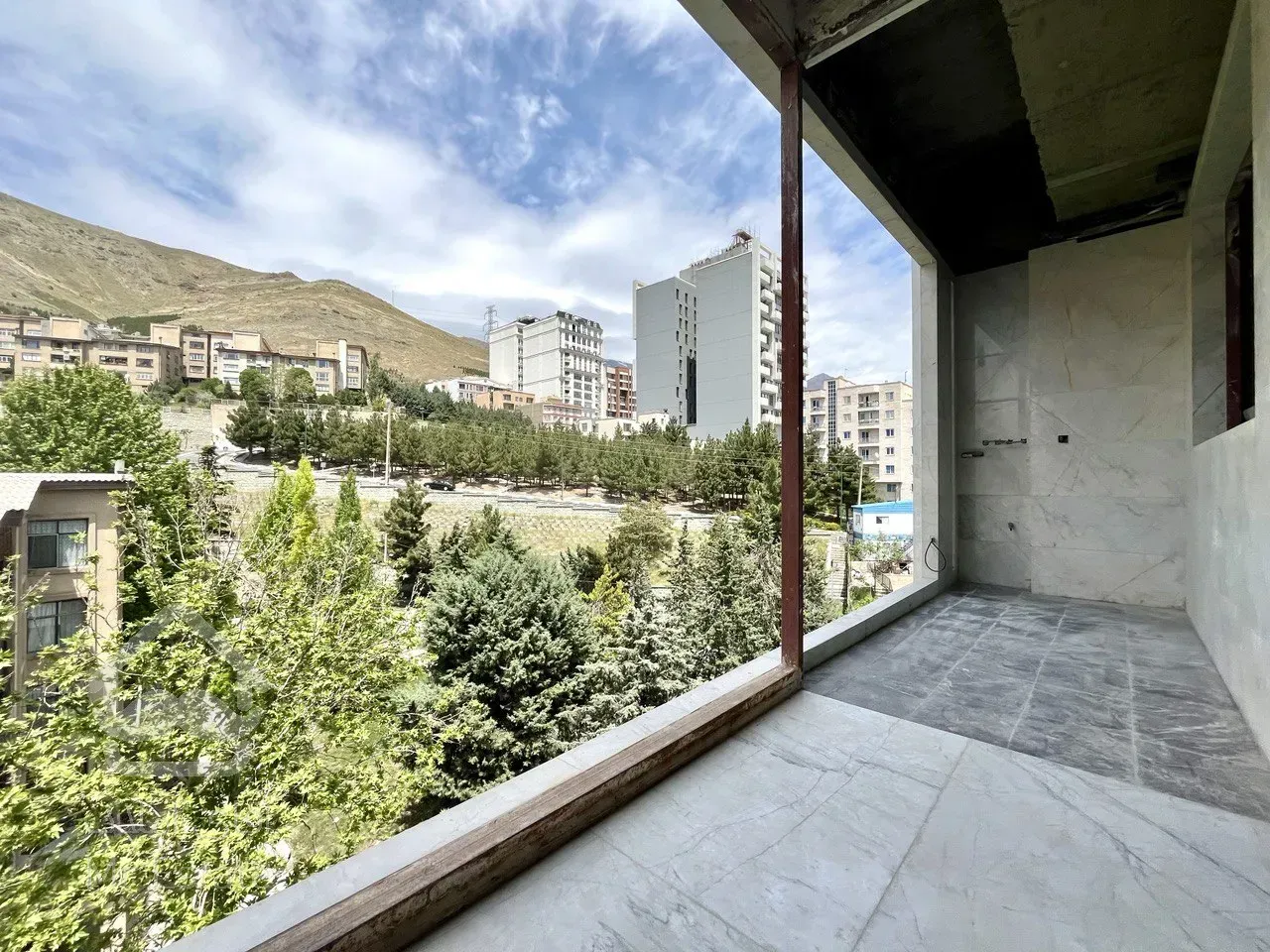 پيش فروش آپارتمان ۱۳۰ متری در ولنجک