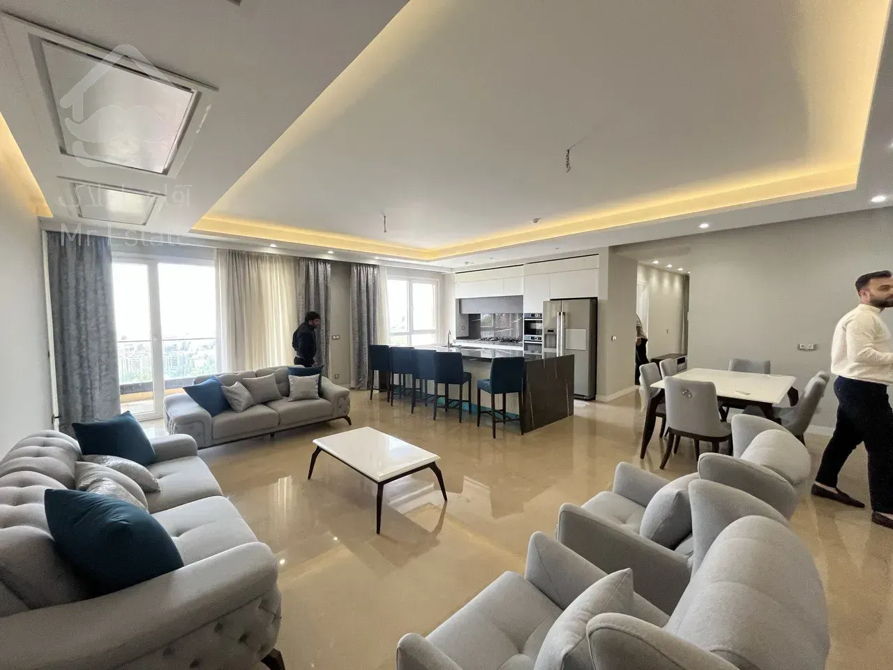 فروش آپارتمان ۱۶۰ متری در ولنجک