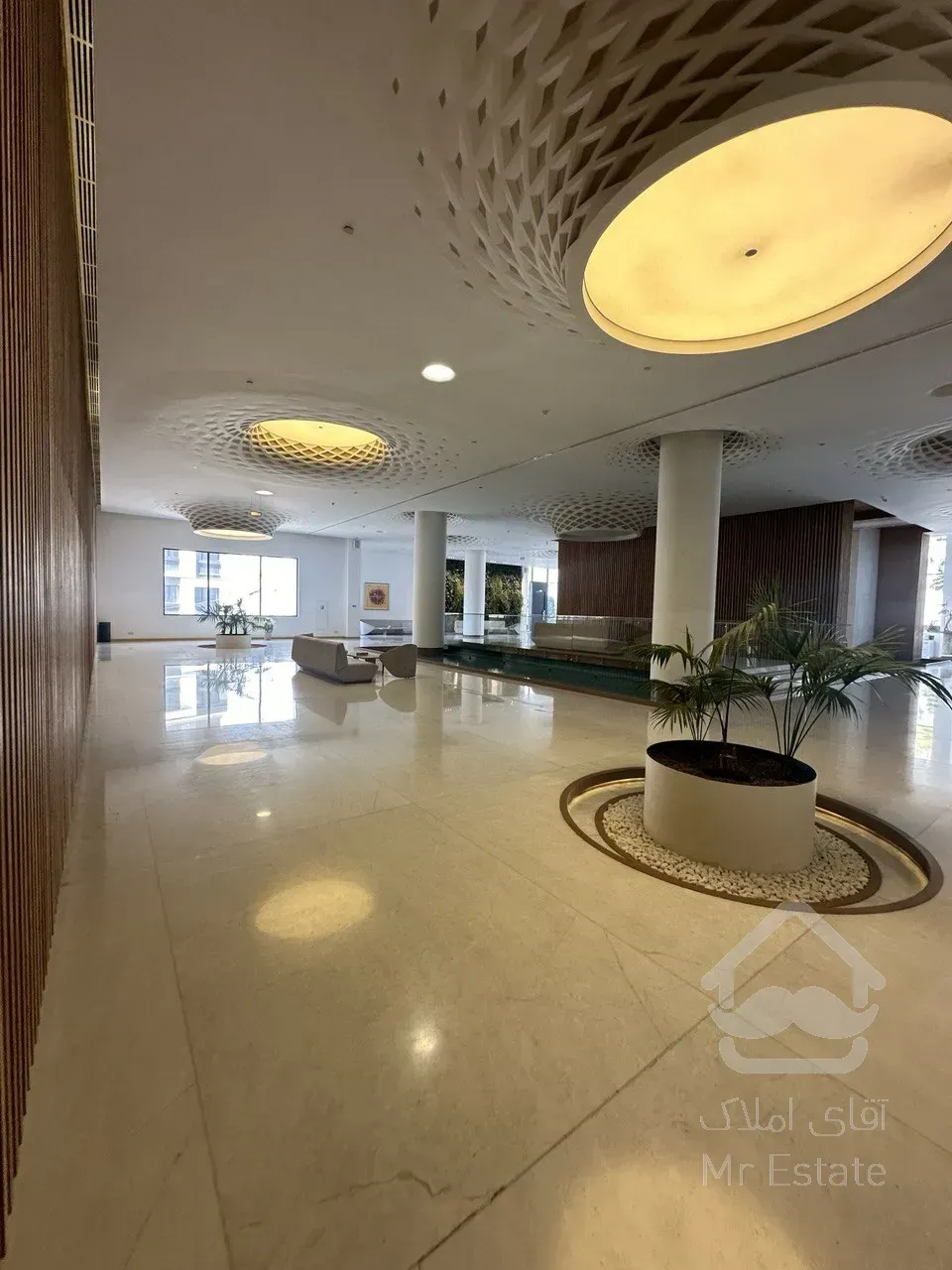 فروش آپارتمان ۱۶۰ متری در ولنجک