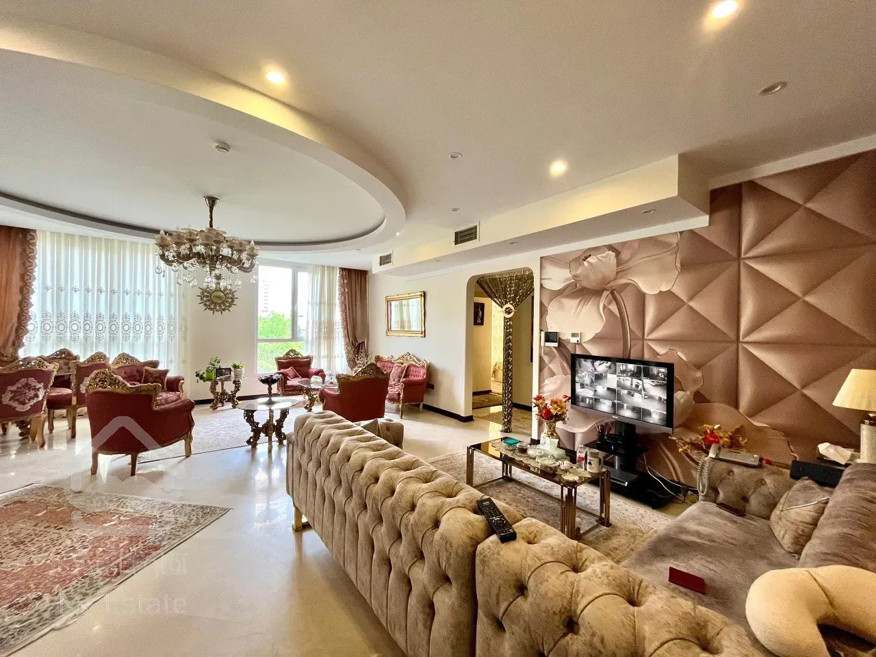 فروش آپارتمان ۱۵۲ متری در ولنجک