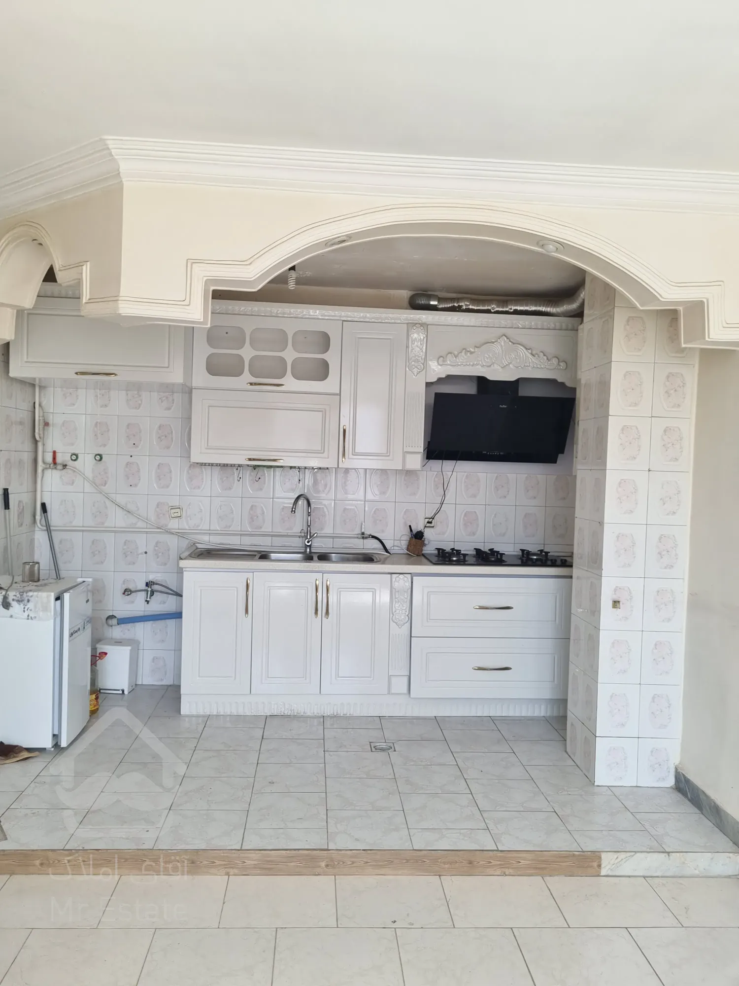 آپارتمان دو خوابه جنوبی در خیابان بهار