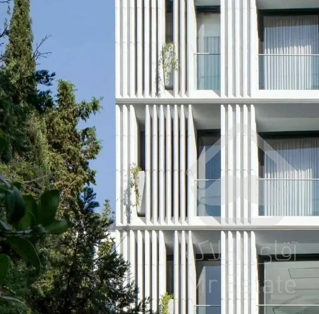 رهن آپارتمان ۳۳۰ متری در زعفرانیه