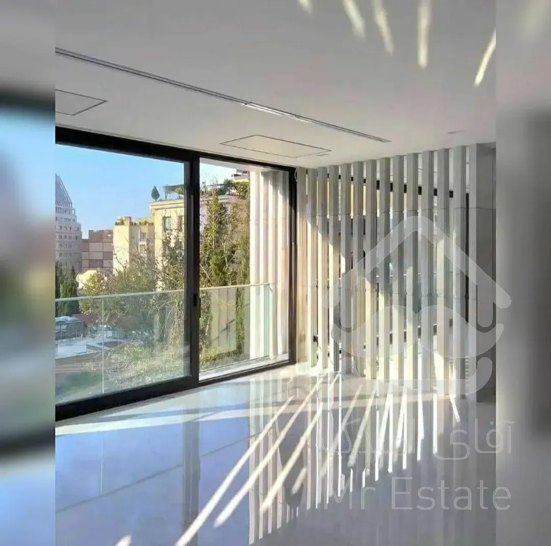 رهن آپارتمان ۳۳۰ متری در زعفرانیه