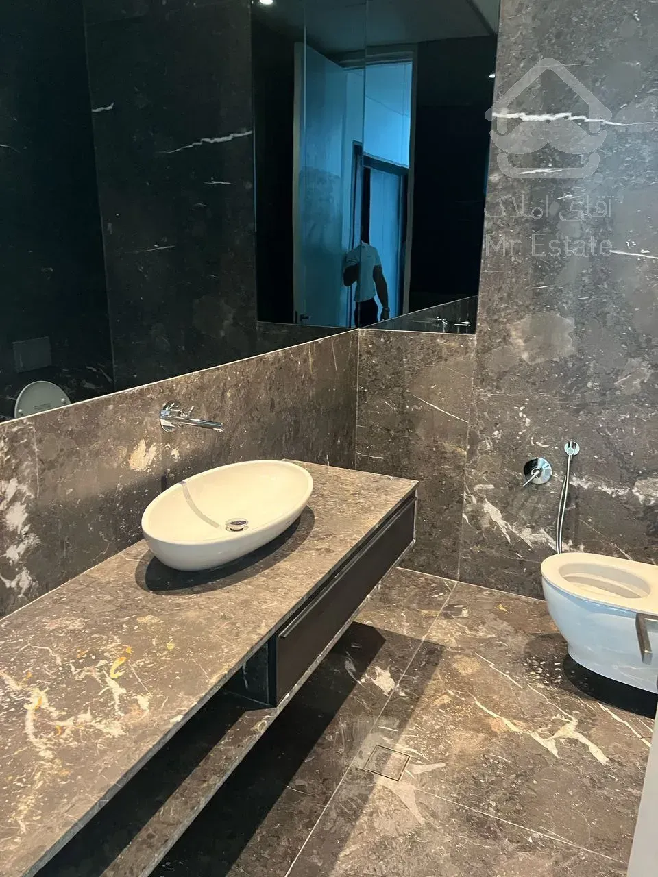 اجاره آپارتمان 270 متری در الهیه