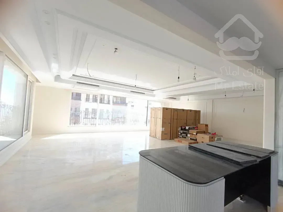 رهن آپارتمان ۴۰۰ متری در زعفرانیه