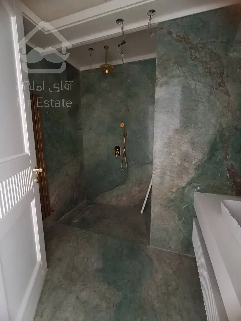 رهن آپارتمان ۴۰۰ متری در زعفرانیه