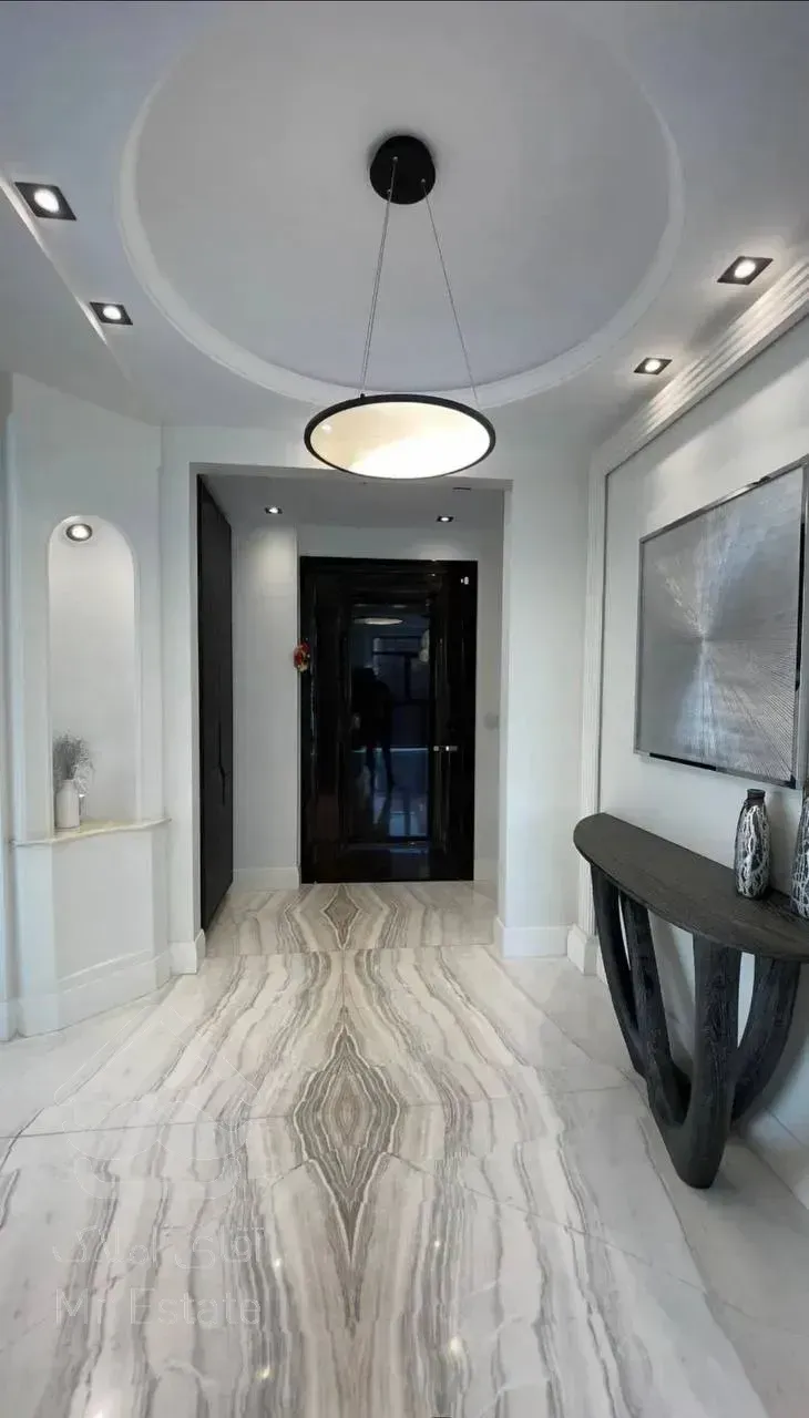 فروش آپارتمان 190 متری در زعفرانیه